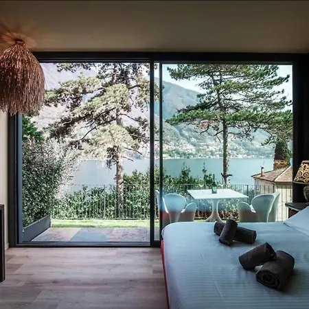 Hotel Charming Retreat In *